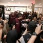 Polri memulangkan DPO berinisial FA dari Kuala Lumpur, Malaysia, ke Indonesia (Foto: Dok. Bareskrim Polri)