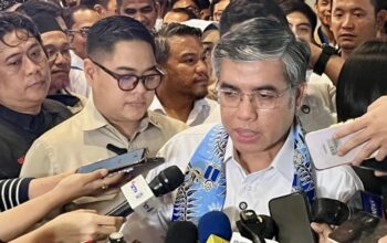 Pemerintah Pantau Ancaman PHK di Sejumlah Industri, Menaker Soroti Dampak Ekonomi Global